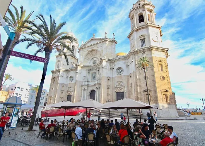Monísimo En El Corazón De Cadice
